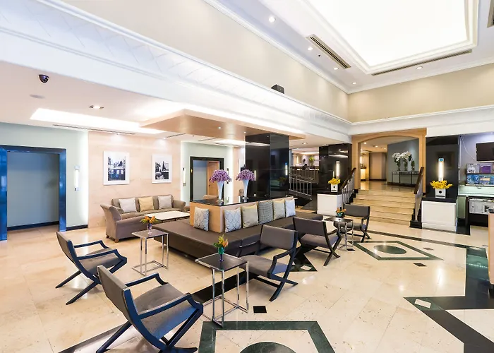 Evergreen Place Siam By Uhg