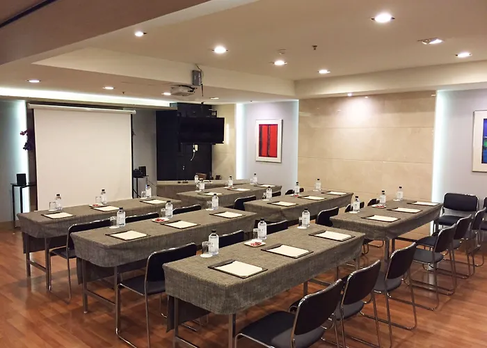 Evergreen Place Siam By Uhg Hotel
