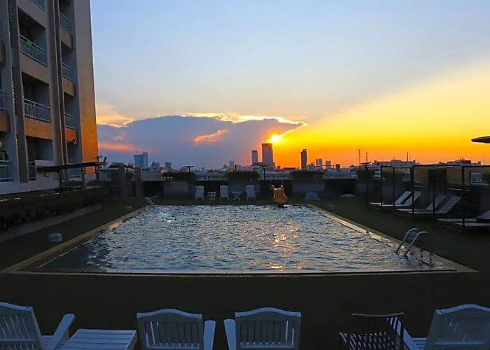 Evergreen Place Siam By Uhg