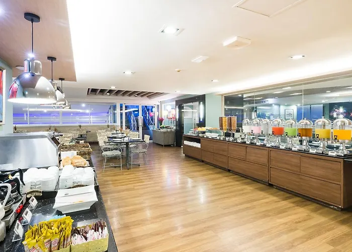 Evergreen Place Siam By Uhg Hotel
